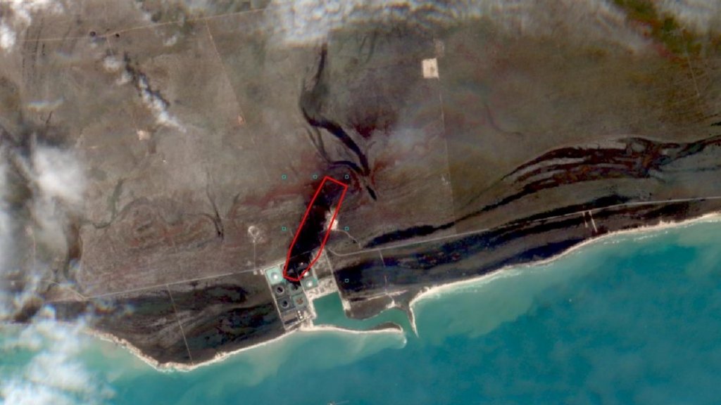 Satellite image after the impact of Hurricane Dorian on the South Riding Point oil terminal 