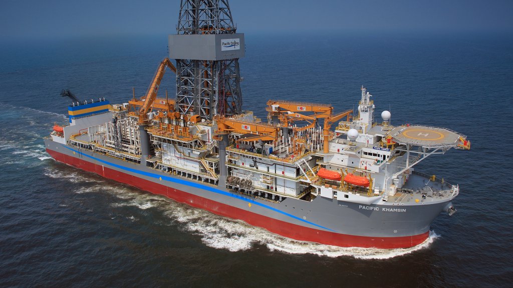 Photo of the Pacific Khamsin drilling ship